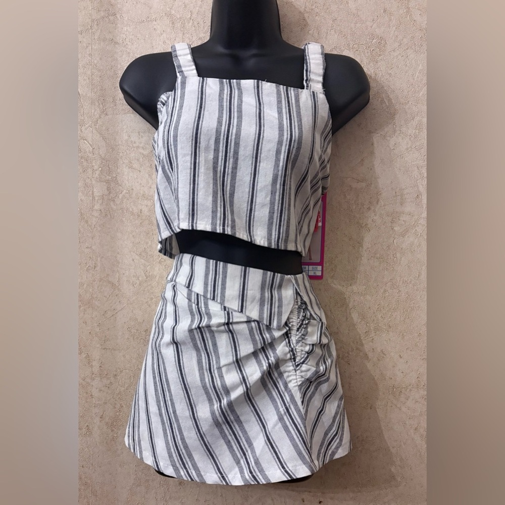 Forever Moda Striped Black and White Skirt Set
